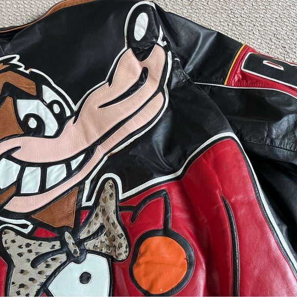 Vintage 90’s Leather Bomber “Big Bad Wolf” Size Medium - Picture 12 of 16